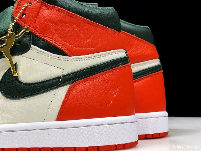 SoleFly High AV3905-138 Retro OG Orange 1 Fir-Team Air x Sail Jordan 0819